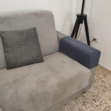 La Strelizia Apartment *