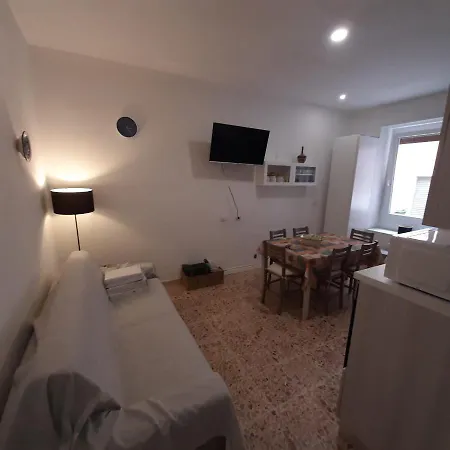 Apartment La Strelizia *