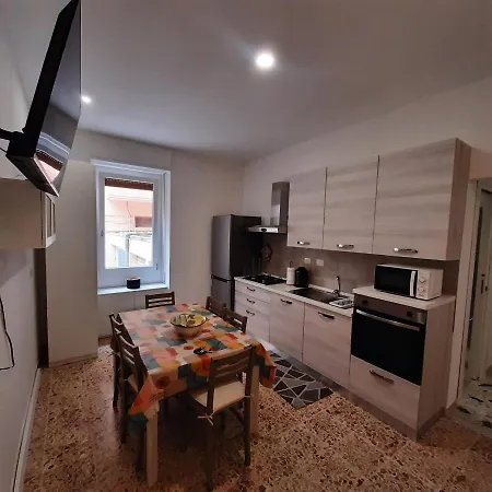 La Strelizia Lejlighed *